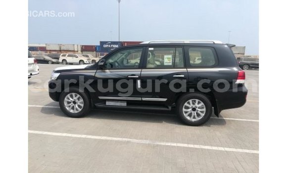 Buy Import Toyota Land Cruiser Black Car in Import - Dubai in Bujumbura Buy Import Toyota Land Cruiser Black Car in Import - Dubai in Bujumbura