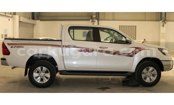 Buy Import Toyota Hilux White Car in Import - Dubai in Bujumbura Buy Import Toyota Hilux White Car in Import - Dubai in Bujumbura