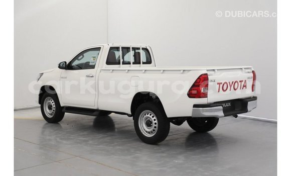 Buy Import Toyota Hilux White Car in Import - Dubai in Bujumbura Buy Import Toyota Hilux White Car in Import - Dubai in Bujumbura