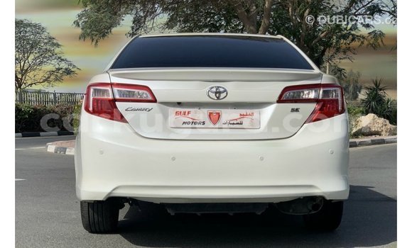 Buy Import Toyota Camry White Car in Import - Dubai in Bujumbura Buy Import Toyota Camry White Car in Import - Dubai in Bujumbura