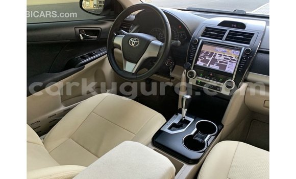 Buy Import Toyota Camry White Car in Import - Dubai in Bujumbura Buy Import Toyota Camry White Car in Import - Dubai in Bujumbura