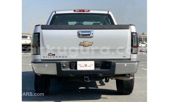 Nunua Imported Chevrolet Silverado Nyingine Gari ndani ya Import - Dubai nchini Bujumbura Nunua Imported Chevrolet Silverado Nyingine Gari ndani ya Import - Dubai nchini Bujumbura