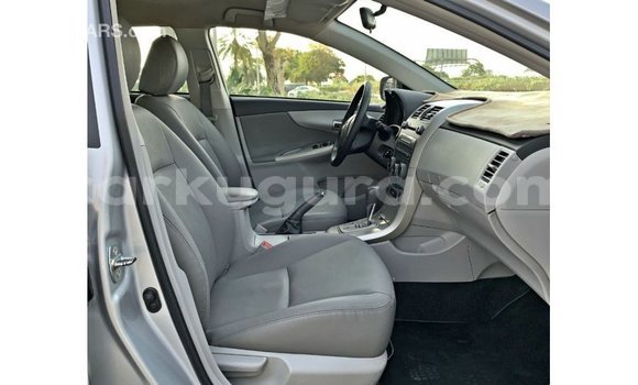 Nunua Imported Toyota Corolla Nyingine Gari ndani ya Import - Dubai nchini Bujumbura Nunua Imported Toyota Corolla Nyingine Gari ndani ya Import - Dubai nchini Bujumbura