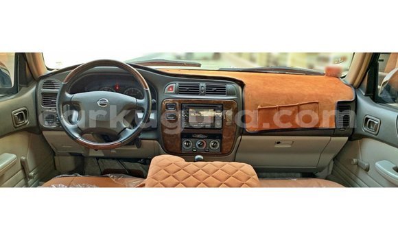 Nunua Imported Nissan Patrol Beige Gari ndani ya Import - Dubai nchini Bujumbura Nunua Imported Nissan Patrol Beige Gari ndani ya Import - Dubai nchini Bujumbura