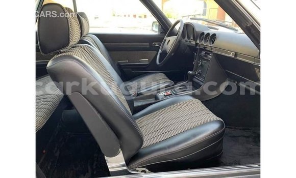 Nunua Imported Mercedes-Benz 190 Nyeupe Gari ndani ya Import - Dubai nchini Bujumbura Nunua Imported Mercedes-Benz 190 Nyeupe Gari ndani ya Import - Dubai nchini Bujumbura