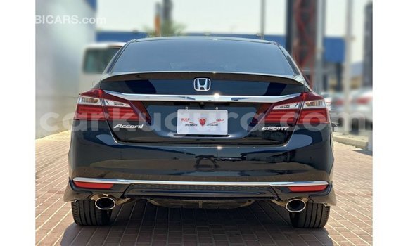 Nunua Imported Honda Accord Nyeusi Gari ndani ya Import - Dubai nchini Bujumbura Nunua Imported Honda Accord Nyeusi Gari ndani ya Import - Dubai nchini Bujumbura