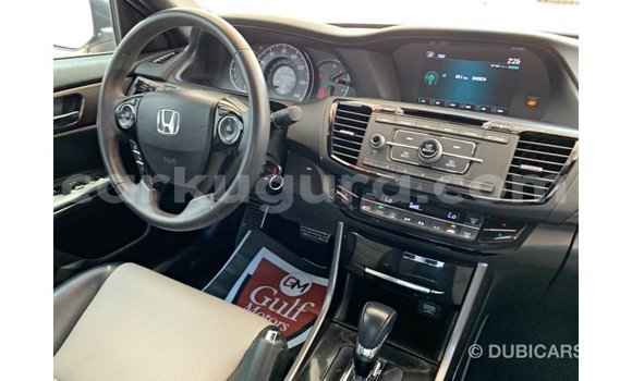 Nunua Imported Honda Accord Nyeusi Gari ndani ya Import - Dubai nchini Bujumbura Nunua Imported Honda Accord Nyeusi Gari ndani ya Import - Dubai nchini Bujumbura