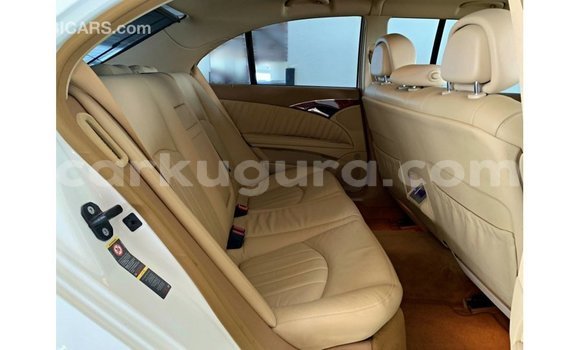 Buy Import Mercedes-Benz 200 White Car in Import - Dubai in Bujumbura Buy Import Mercedes-Benz 200 White Car in Import - Dubai in Bujumbura