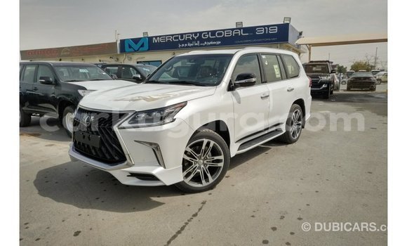 Nunua Imported Lexus LX Nyeupe Gari ndani ya Import - Dubai nchini Bujumbura Nunua Imported Lexus LX Nyeupe Gari ndani ya Import - Dubai nchini Bujumbura