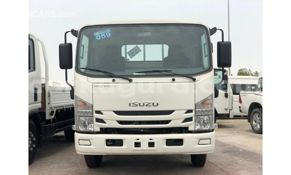 Buy Import Isuzu D–max White Truck in Import - Dubai in Bujumbura Buy Import Isuzu D–max White Truck in Import - Dubai in Bujumbura