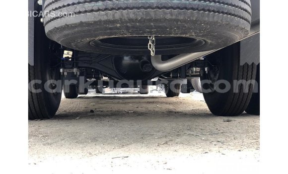 Buy Import Isuzu D–max White Truck in Import - Dubai in Bujumbura Buy Import Isuzu D–max White Truck in Import - Dubai in Bujumbura