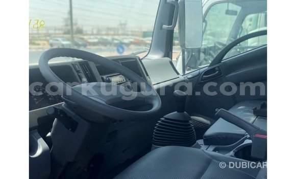 Buy Import Isuzu D–max White Truck in Import - Dubai in Bujumbura Buy Import Isuzu D–max White Truck in Import - Dubai in Bujumbura