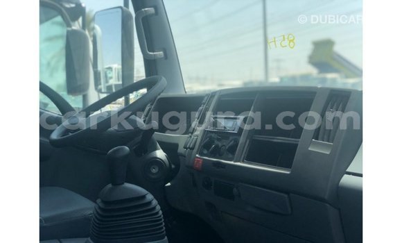 Buy Import Isuzu D–max White Truck in Import - Dubai in Bujumbura Buy Import Isuzu D–max White Truck in Import - Dubai in Bujumbura