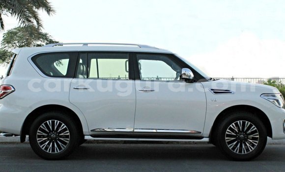 Nunua Imported Nissan Patrol Nyeupe Gari ndani ya Import - Dubai nchini Bujumbura Nunua Imported Nissan Patrol Nyeupe Gari ndani ya Import - Dubai nchini Bujumbura