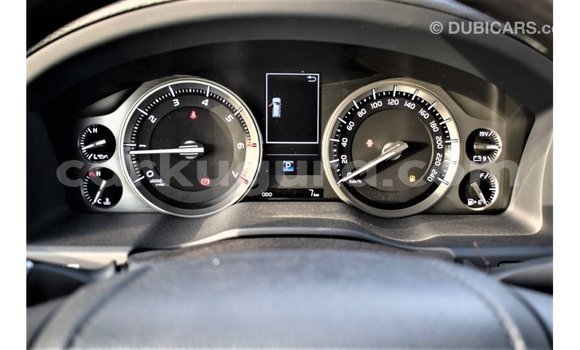 Buy Import Toyota Land Cruiser Black Car in Import - Dubai in Bujumbura Buy Import Toyota Land Cruiser Black Car in Import - Dubai in Bujumbura