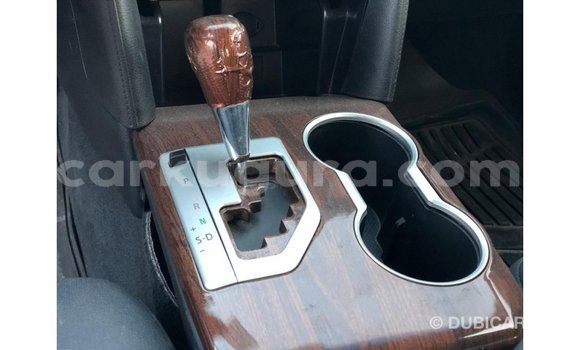 Acheter Import Voiture Toyota Camry Blanc à Import - Dubai, Bujumbura Acheter Import Voiture Toyota Camry Blanc à Import - Dubai, Bujumbura