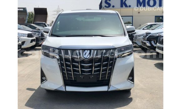 Nunua Imported Toyota Alphard Nyeupe Gari ndani ya Import - Dubai nchini Bujumbura Nunua Imported Toyota Alphard Nyeupe Gari ndani ya Import - Dubai nchini Bujumbura