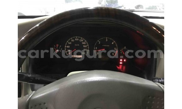 Nunua Imported Nissan Patrol Nyeupe Gari ndani ya Import - Dubai nchini Bujumbura Nunua Imported Nissan Patrol Nyeupe Gari ndani ya Import - Dubai nchini Bujumbura