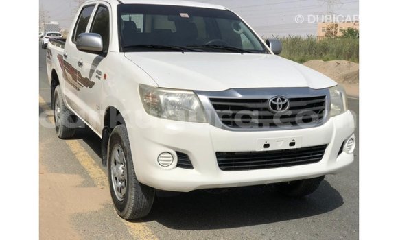 Buy Import Toyota Hilux White Car in Import - Dubai in Bujumbura Buy Import Toyota Hilux White Car in Import - Dubai in Bujumbura