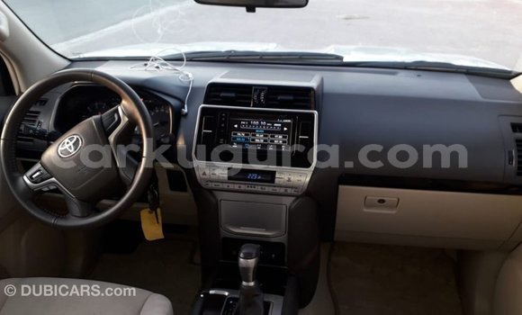 Acheter Import Voiture Toyota Prado Blanc à Import - Dubai, Bujumbura Acheter Import Voiture Toyota Prado Blanc à Import - Dubai, Bujumbura