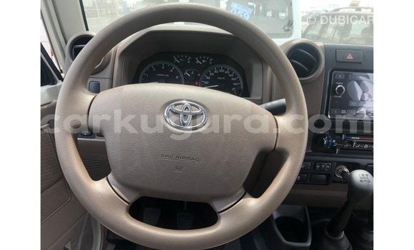 Buy Import Toyota Land Cruiser Other Car in Import - Dubai in Bujumbura Buy Import Toyota Land Cruiser Other Car in Import - Dubai in Bujumbura
