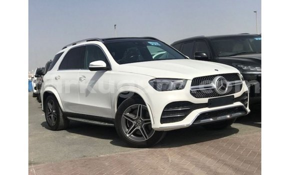 Acheter Import Voiture Mercedes-Benz GLE Blanc à Import - Dubai, Bujumbura