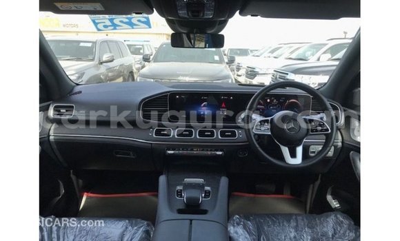 Acheter Import Voiture Mercedes-Benz GLE Blanc à Import - Dubai, Bujumbura Acheter Import Voiture Mercedes-Benz GLE Blanc à Import - Dubai, Bujumbura