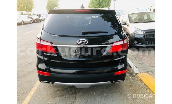 Acheter Import Voiture Hyundai Santa Fe Noir à Import - Dubai, Bujumbura Acheter Import Voiture Hyundai Santa Fe Noir à Import - Dubai, Bujumbura