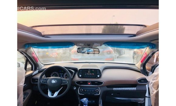 Buy Import Hyundai Santa Fe White Car in Import - Dubai in Bujumbura Buy Import Hyundai Santa Fe White Car in Import - Dubai in Bujumbura