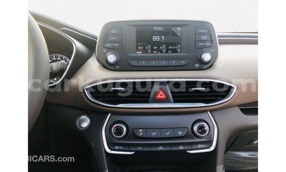 Buy Import Hyundai Santa Fe White Car in Import - Dubai in Bujumbura Buy Import Hyundai Santa Fe White Car in Import - Dubai in Bujumbura