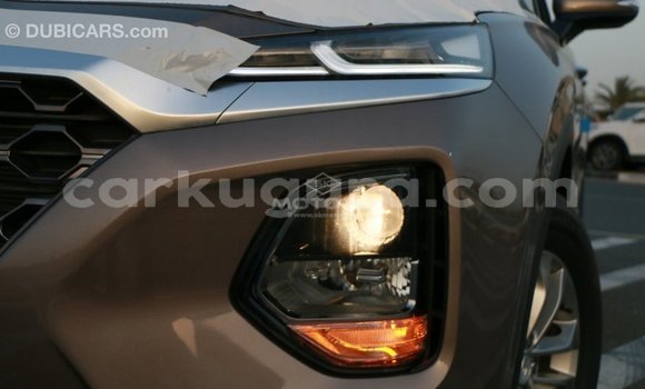 Acheter Import Voiture Hyundai Santa Fe Marron à Import - Dubai, Bujumbura Acheter Import Voiture Hyundai Santa Fe Marron à Import - Dubai, Bujumbura