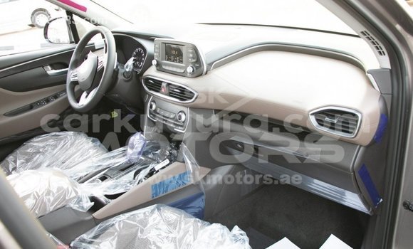 Acheter Import Voiture Hyundai Santa Fe Marron à Import - Dubai, Bujumbura Acheter Import Voiture Hyundai Santa Fe Marron à Import - Dubai, Bujumbura