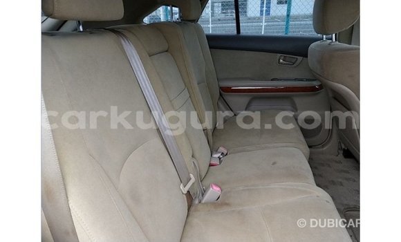 Acheter Import Voiture Toyota Harrier Blanc à Import - Dubai, Bujumbura Acheter Import Voiture Toyota Harrier Blanc à Import - Dubai, Bujumbura
