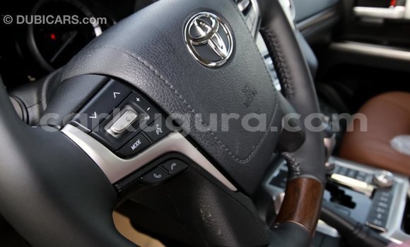 Acheter Import Voiture Toyota Land Cruiser Noir à Import - Dubai, Bujumbura Acheter Import Voiture Toyota Land Cruiser Noir à Import - Dubai, Bujumbura