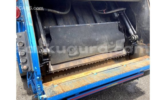 Acheter Import Voiture Mitsubishi i Bleu à Import - Dubai, Bujumbura Acheter Import Voiture Mitsubishi i Bleu à Import - Dubai, Bujumbura