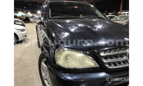 Nunua Imported Mercedes-Benz 190 (W201) Bluu Gari ndani ya Import - Dubai nchini Bujumbura Nunua Imported Mercedes-Benz 190 (W201) Bluu Gari ndani ya Import - Dubai nchini Bujumbura
