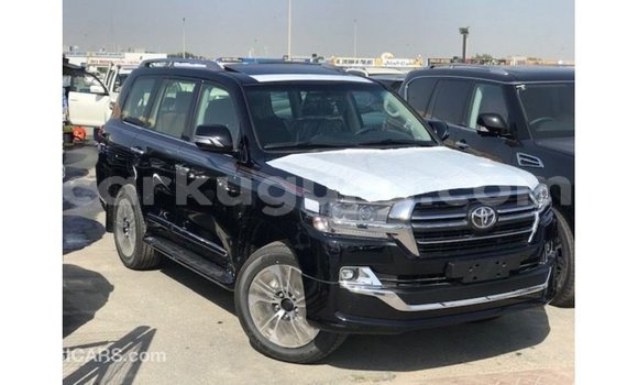 Acheter Import Voiture Toyota Land Cruiser Noir à Import - Dubai, Bujumbura Acheter Import Voiture Toyota Land Cruiser Noir à Import - Dubai, Bujumbura