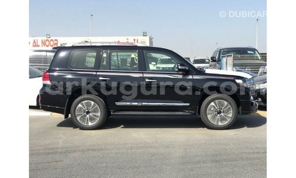 Acheter Import Voiture Toyota Land Cruiser Noir à Import - Dubai, Bujumbura Acheter Import Voiture Toyota Land Cruiser Noir à Import - Dubai, Bujumbura