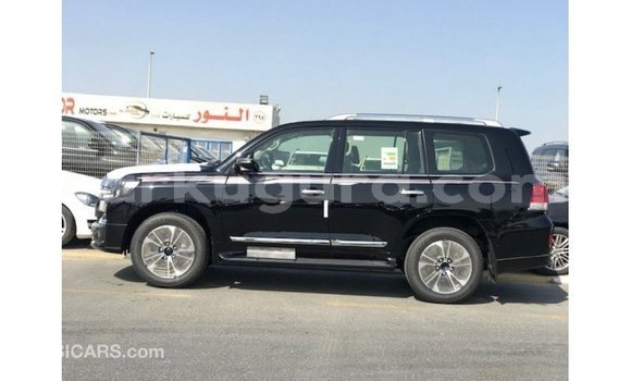 Acheter Import Voiture Toyota Land Cruiser Noir à Import - Dubai, Bujumbura Acheter Import Voiture Toyota Land Cruiser Noir à Import - Dubai, Bujumbura