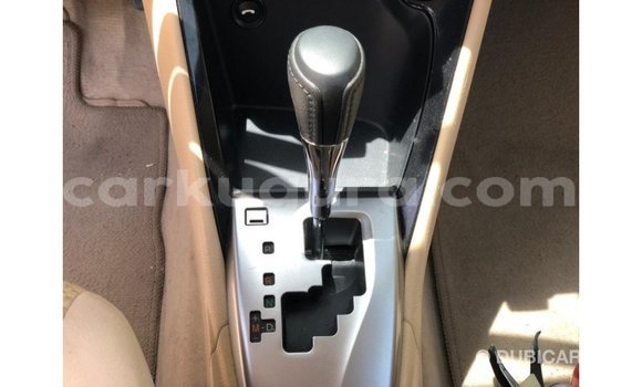 Acheter Import Voiture Toyota Yaris Blanc à Import - Dubai, Bujumbura Acheter Import Voiture Toyota Yaris Blanc à Import - Dubai, Bujumbura