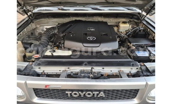 Acheter Import Voiture Toyota FJ Cruiser Autre à Import - Dubai, Bujumbura Acheter Import Voiture Toyota FJ Cruiser Autre à Import - Dubai, Bujumbura