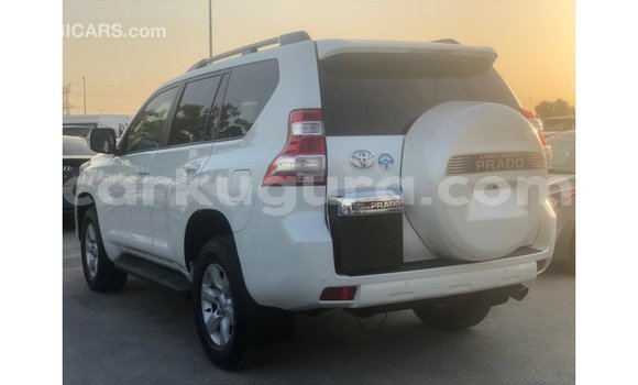 Acheter Import Voiture Toyota Prado Blanc à Import - Dubai, Bujumbura Acheter Import Voiture Toyota Prado Blanc à Import - Dubai, Bujumbura