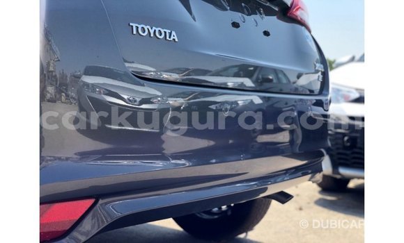 Nunua Imported Toyota Yaris Nyingine Gari ndani ya Import - Dubai nchini Bujumbura Nunua Imported Toyota Yaris Nyingine Gari ndani ya Import - Dubai nchini Bujumbura