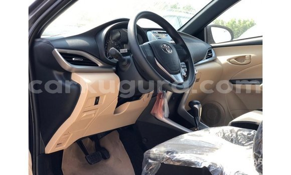 Nunua Imported Toyota Yaris Nyingine Gari ndani ya Import - Dubai nchini Bujumbura Nunua Imported Toyota Yaris Nyingine Gari ndani ya Import - Dubai nchini Bujumbura