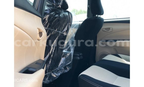 Nunua Imported Toyota Yaris Nyingine Gari ndani ya Import - Dubai nchini Bujumbura Nunua Imported Toyota Yaris Nyingine Gari ndani ya Import - Dubai nchini Bujumbura