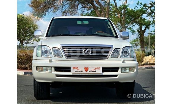 Nunua Imported Lexus LX Nyeupe Gari ndani ya Import - Dubai nchini Bujumbura Nunua Imported Lexus LX Nyeupe Gari ndani ya Import - Dubai nchini Bujumbura