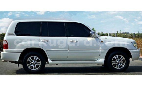 Nunua Imported Lexus LX Nyeupe Gari ndani ya Import - Dubai nchini Bujumbura Nunua Imported Lexus LX Nyeupe Gari ndani ya Import - Dubai nchini Bujumbura