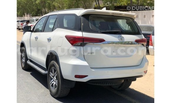 Buy Import Toyota Fortuner White Car in Import - Dubai in Bujumbura Buy Import Toyota Fortuner White Car in Import - Dubai in Bujumbura