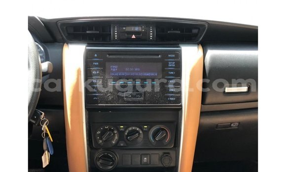 Buy Import Toyota Fortuner White Car in Import - Dubai in Bujumbura Buy Import Toyota Fortuner White Car in Import - Dubai in Bujumbura