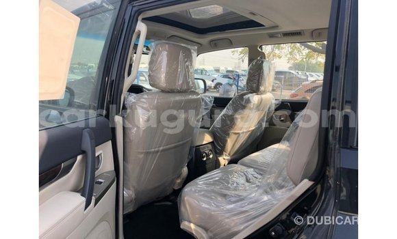 Acheter Import Voiture Mitsubishi Pajero Noir à Import - Dubai, Bujumbura Acheter Import Voiture Mitsubishi Pajero Noir à Import - Dubai, Bujumbura